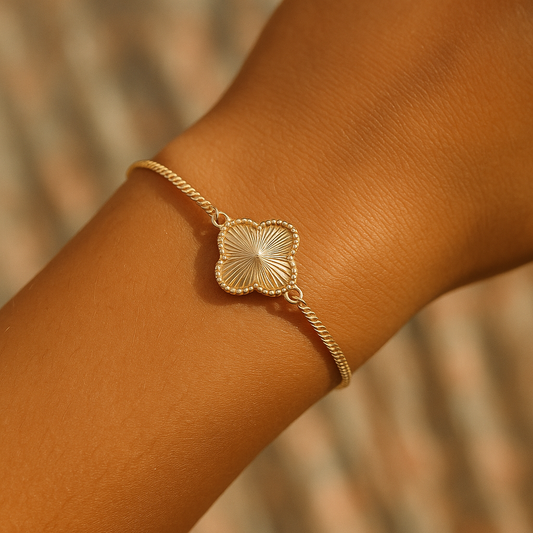 Shorelight – Gold Charm Bracelet - MilieJewels